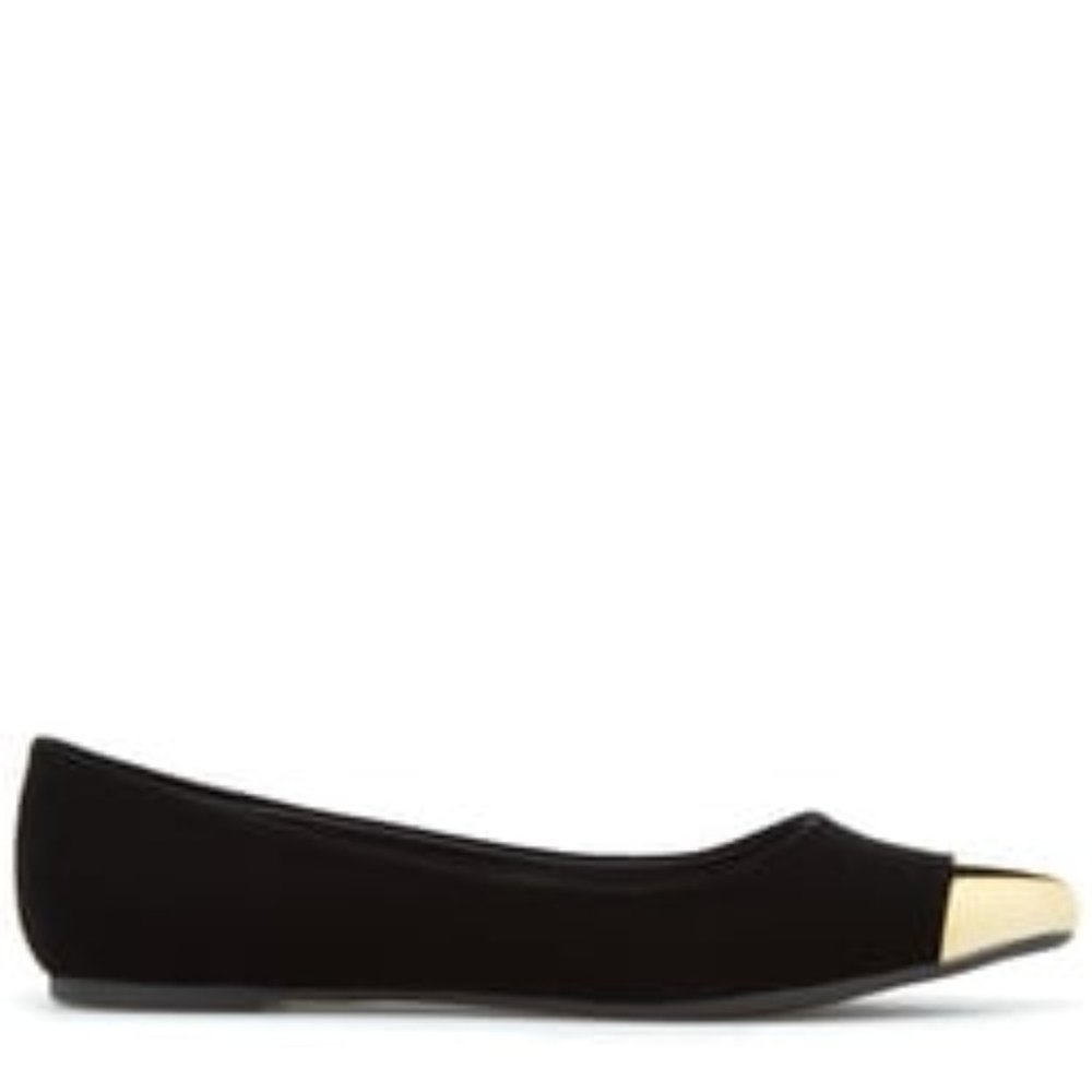 Shoedazzle Sophia flat 7.5